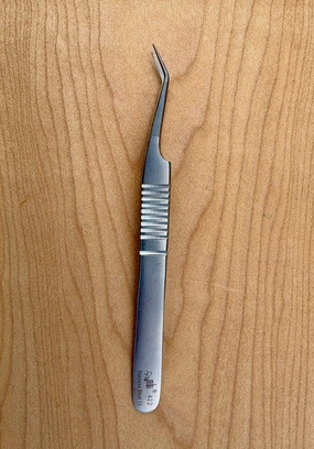 Angle Pointed Tweezer with Gold Tip