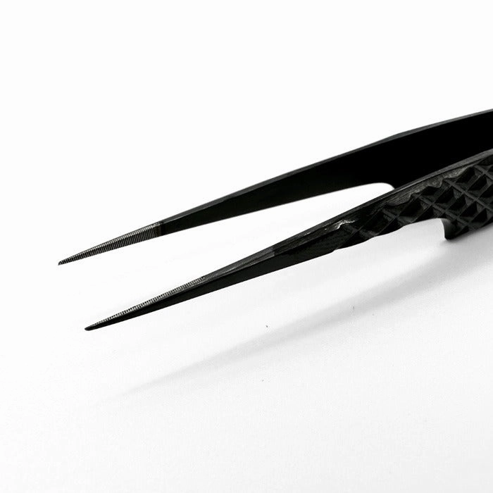 Elleebana Ellee-isolate Straight Tweezer