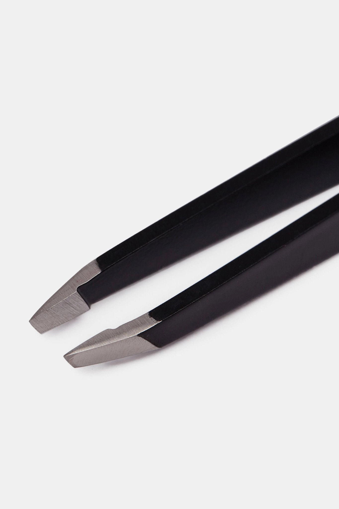 Slanted Tip Tweezer