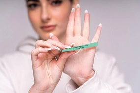 The Damone Roberts Tweezers
