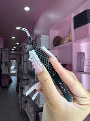 TRISH COSMETICS| 45° Fiber Tip Tweezer For Eyelash Extensions| (DREAM LIFE COLLECTION)