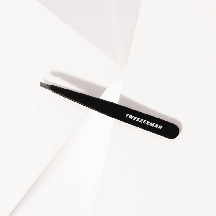 Tweezerman Tweezers in Midnight Sky